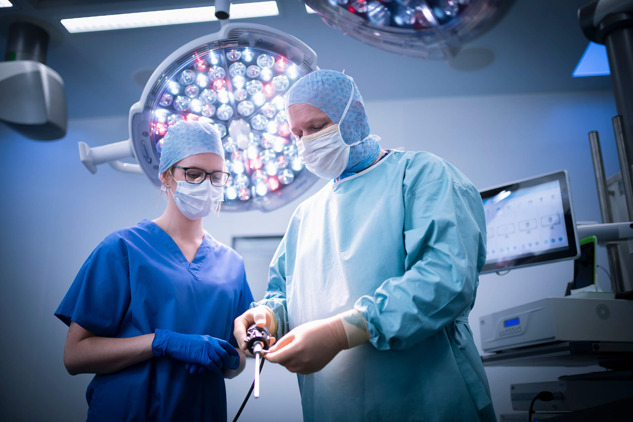 Brandon medicalleeds hospital lighting view in hospital operating theatre ppe mask