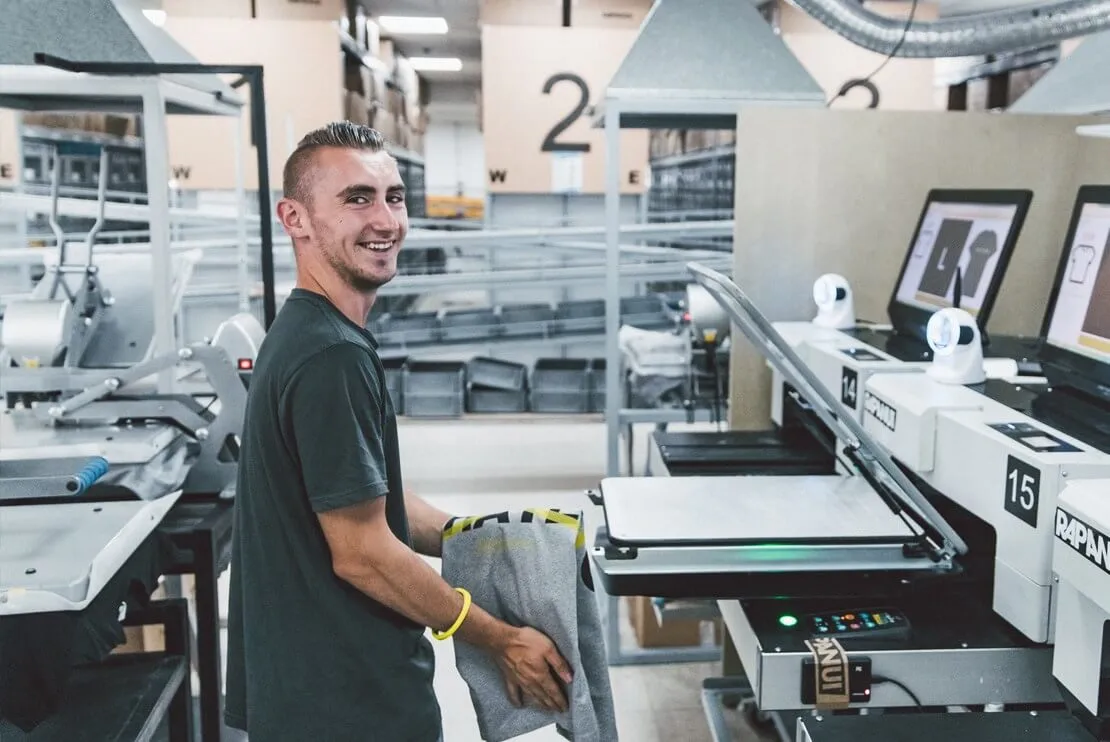 Teemill printing in isle of wight richard in factory